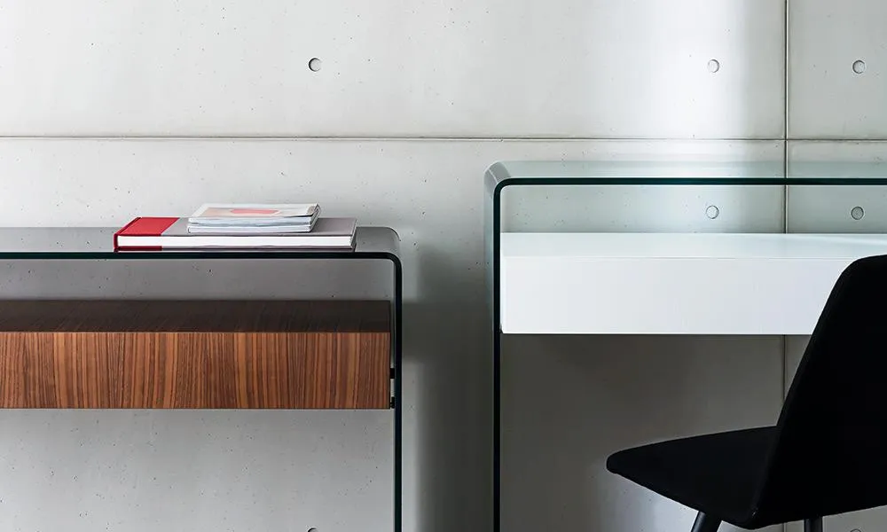 Bridge Hall With Drawer