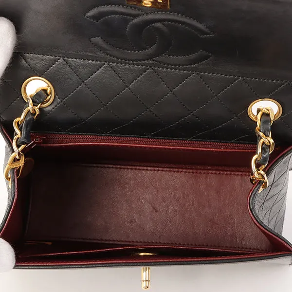 Chanel Around 1992 Made Design Flap Turn-Lock Chain Bag Black