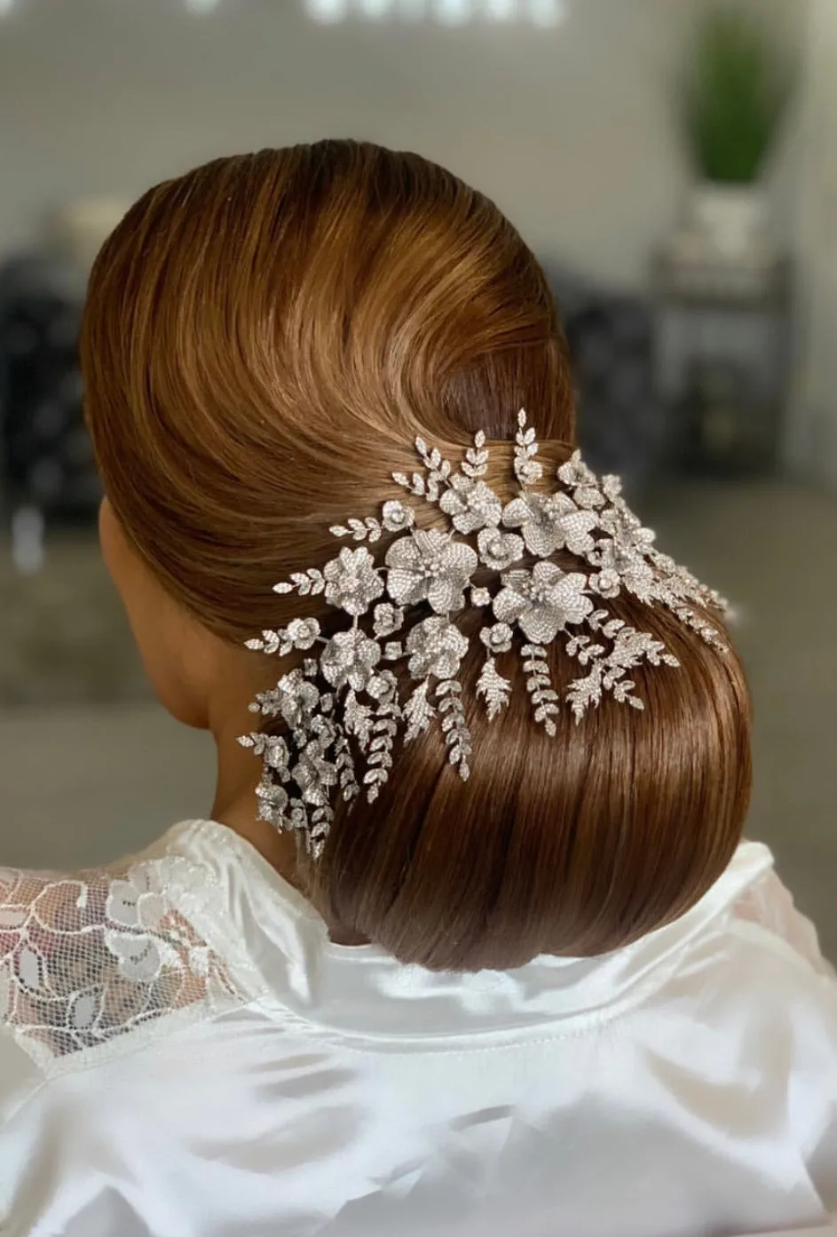 ERICANA Luxurious Bridal Headpiece with Swarovski Crystals