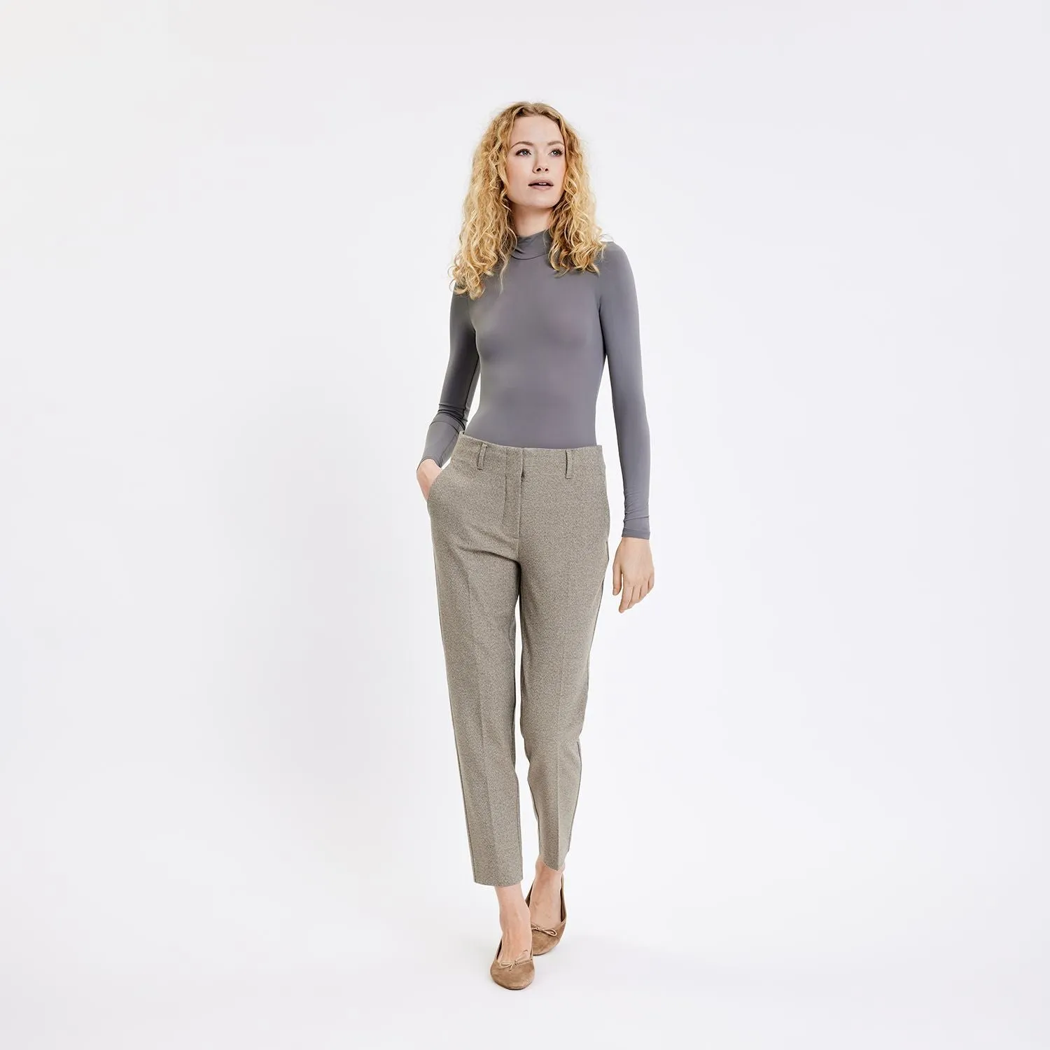 JuliaFV 838_RCS-Blended Hazel Melange