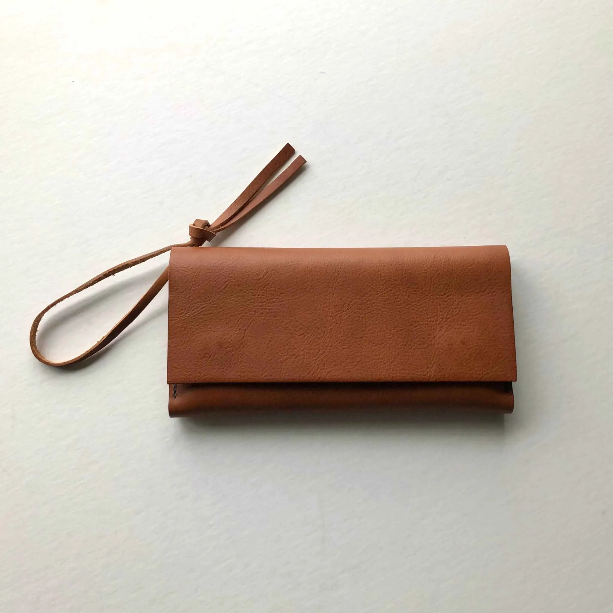 Knot Leather Purse Wallet in Natural, Black or Tan