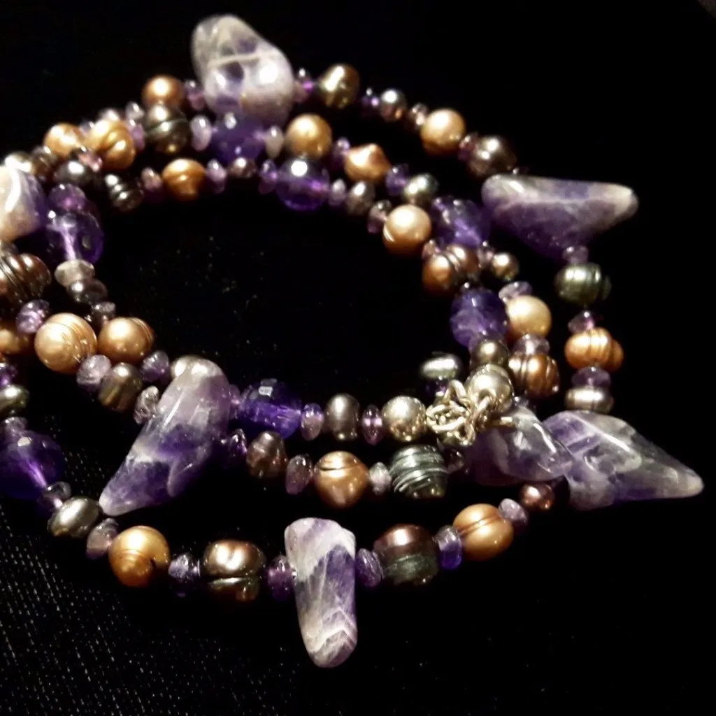 Luxurious Amethyst & Pearl Silver Necklace