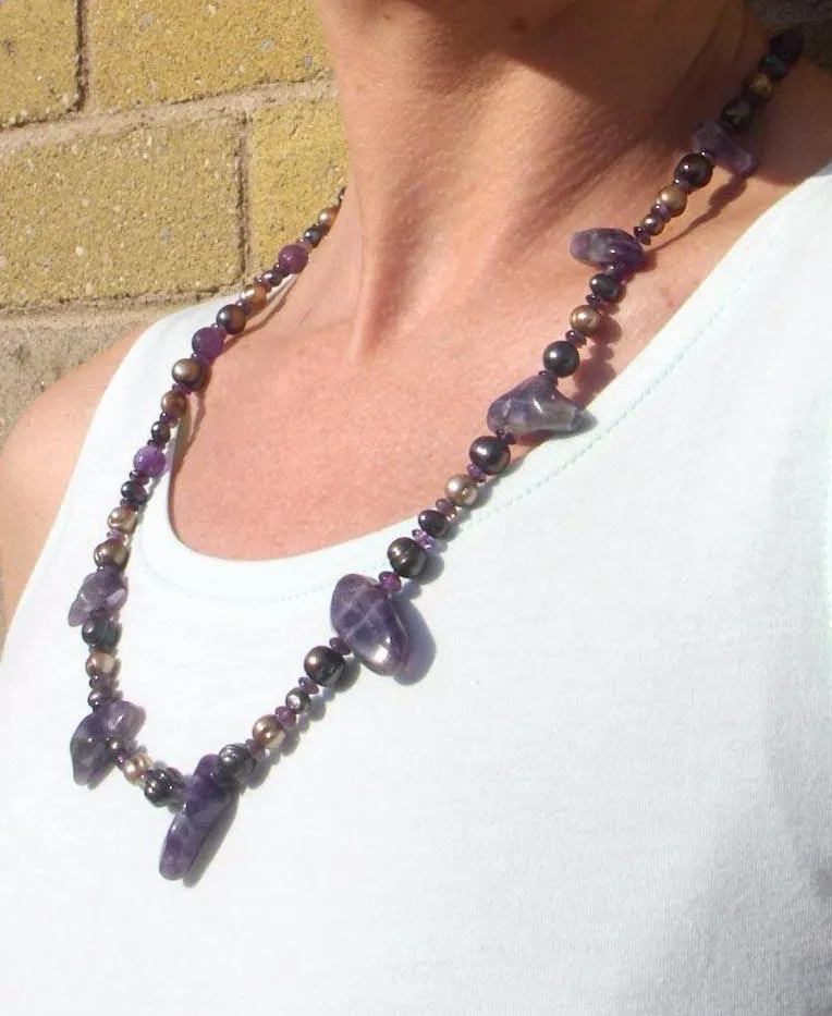 Luxurious Amethyst & Pearl Silver Necklace
