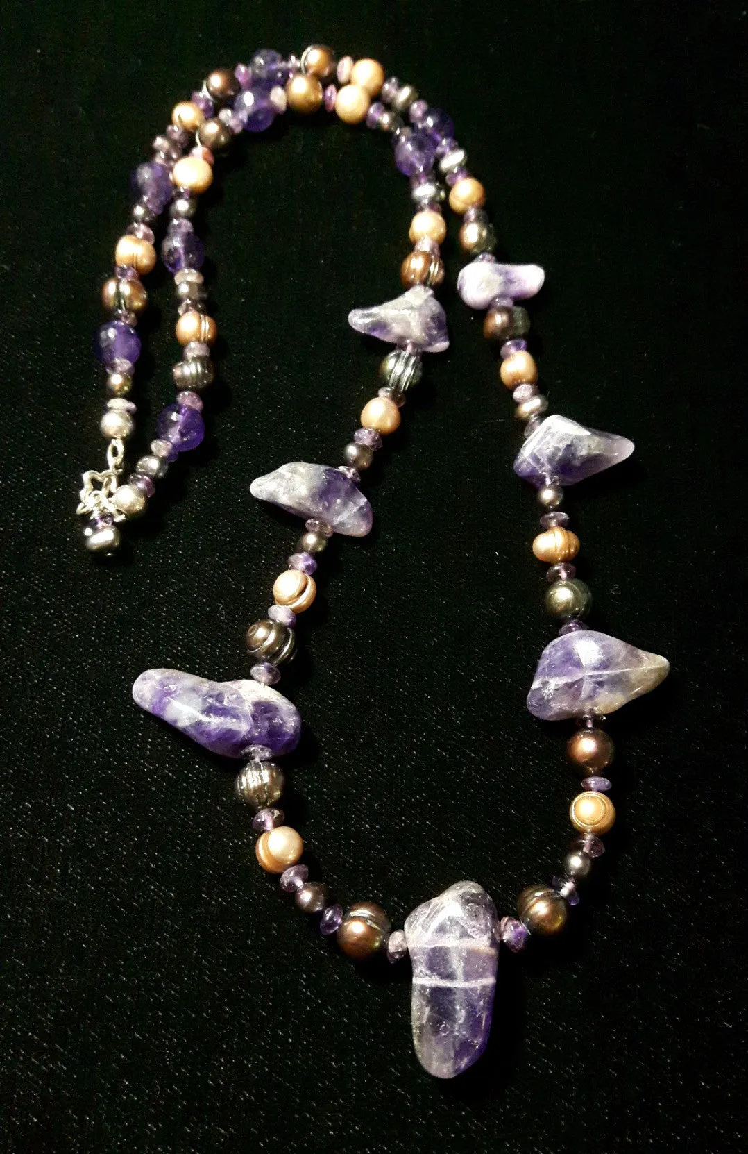 Luxurious Amethyst & Pearl Silver Necklace