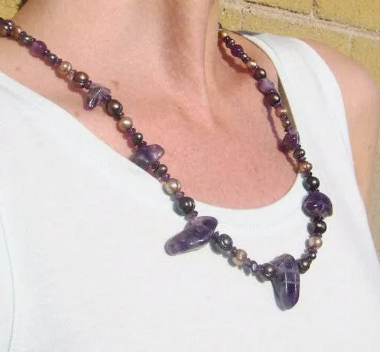 Luxurious Amethyst & Pearl Silver Necklace