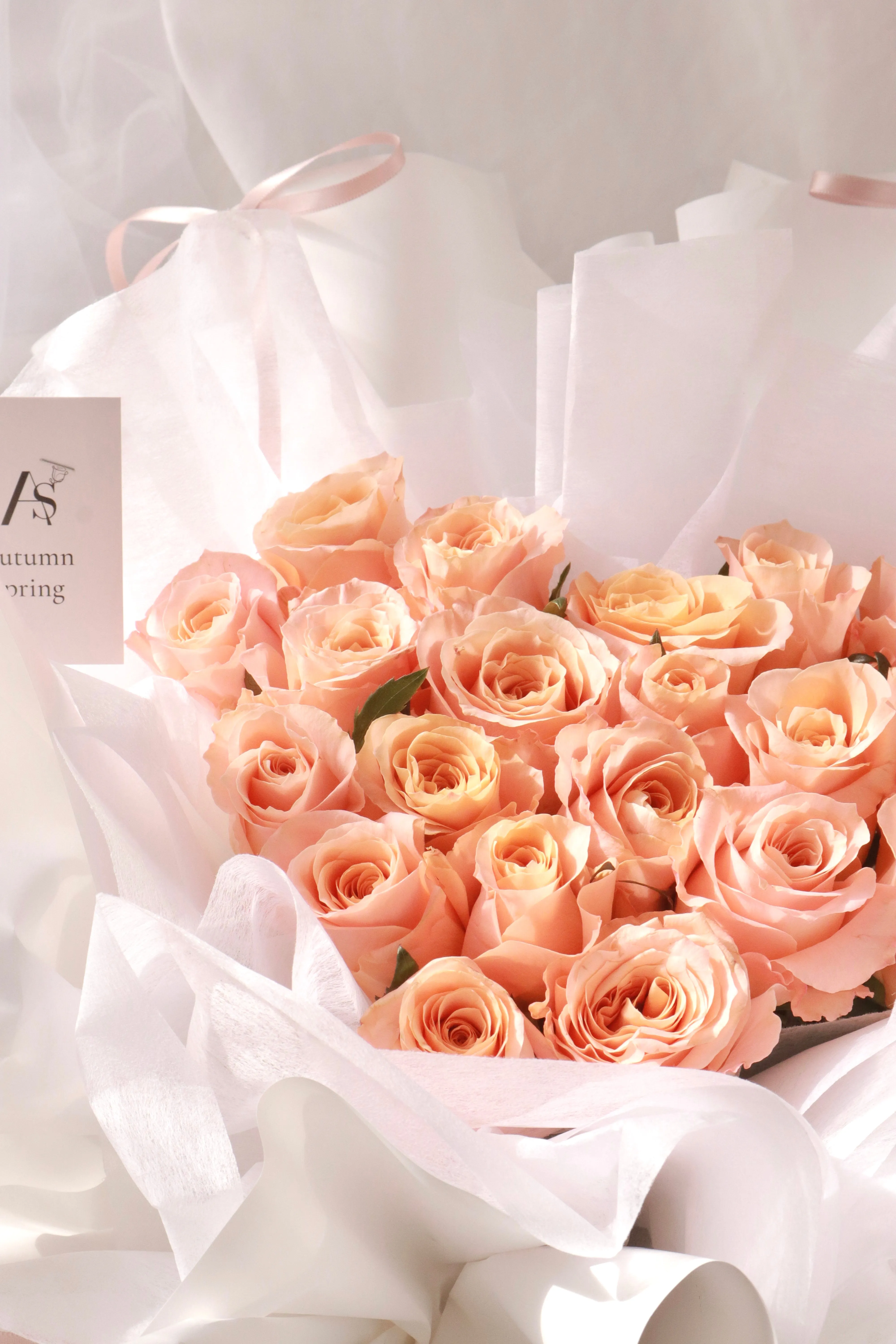 Luxurious Coral Rose Flower Bouquet