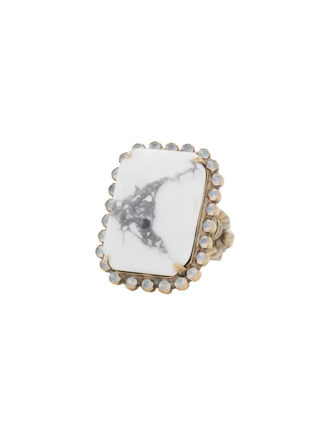Luxurious Emerald-Cut Cocktail Ring - RBT69AGPLU