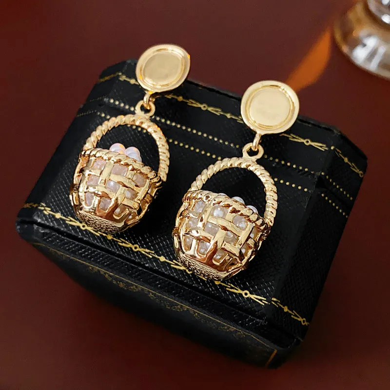 Luxurious Stripe Geometric Artificial Pearl Pearl Inlay Earrings