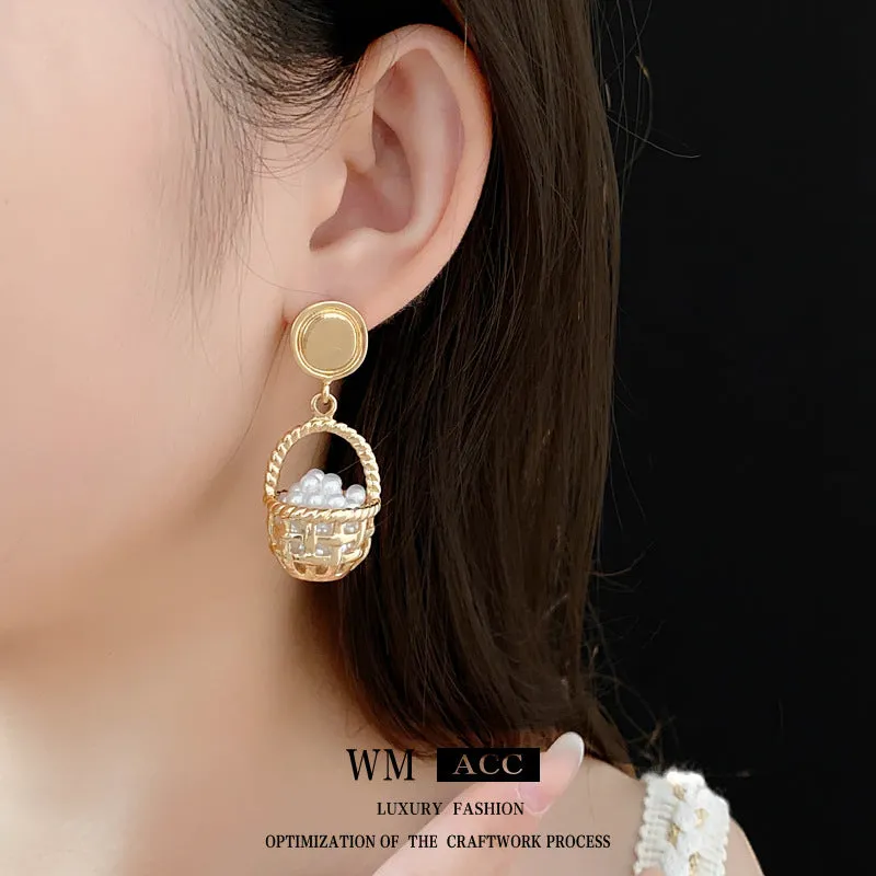 Luxurious Stripe Geometric Artificial Pearl Pearl Inlay Earrings