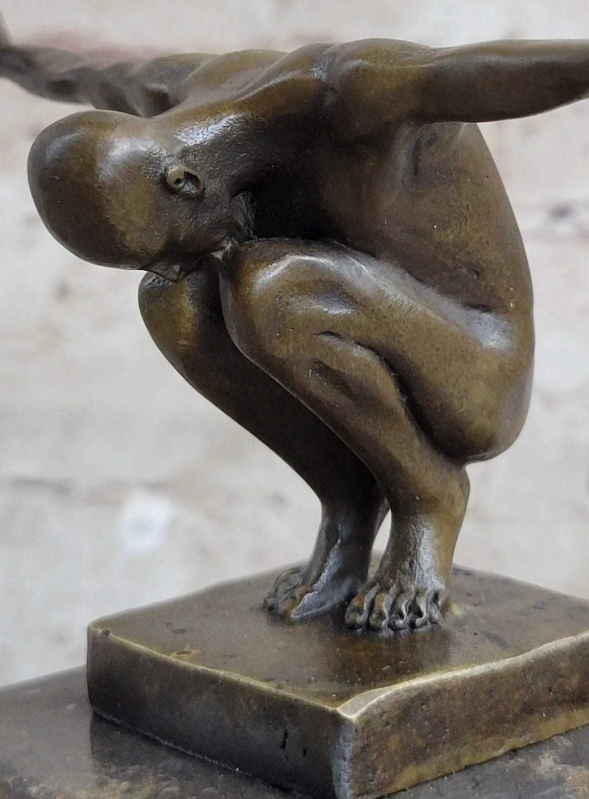 Milo`s Striking Bronze Sculpture: The Athlete, a Testament to Male Athleticism