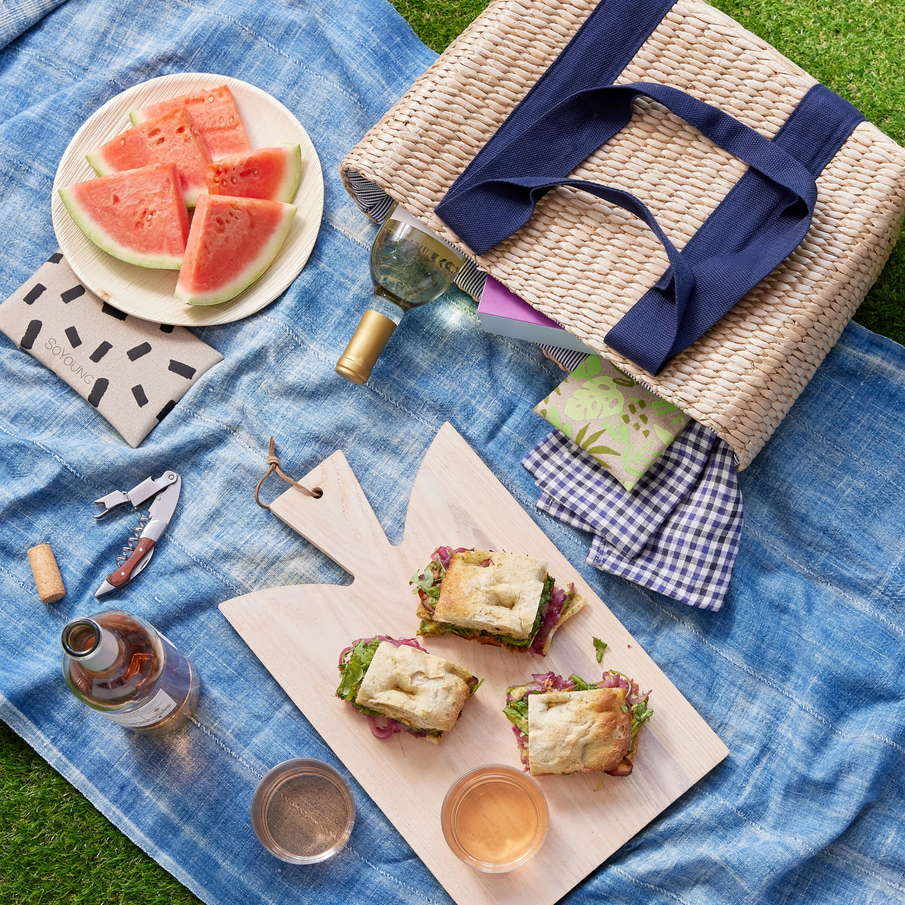Parisian Picnic Basket