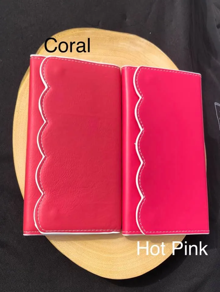 Scallop Wallet - Coral