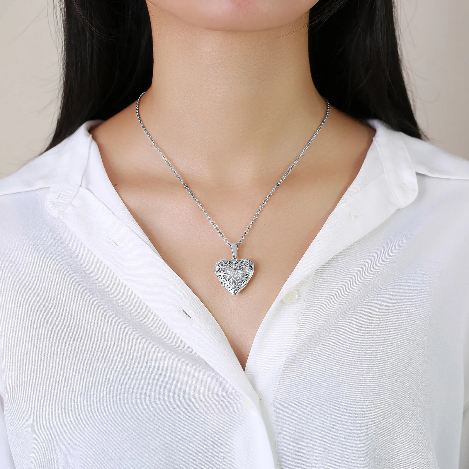 Silver Necklace with a Heart-Shaped Pendant