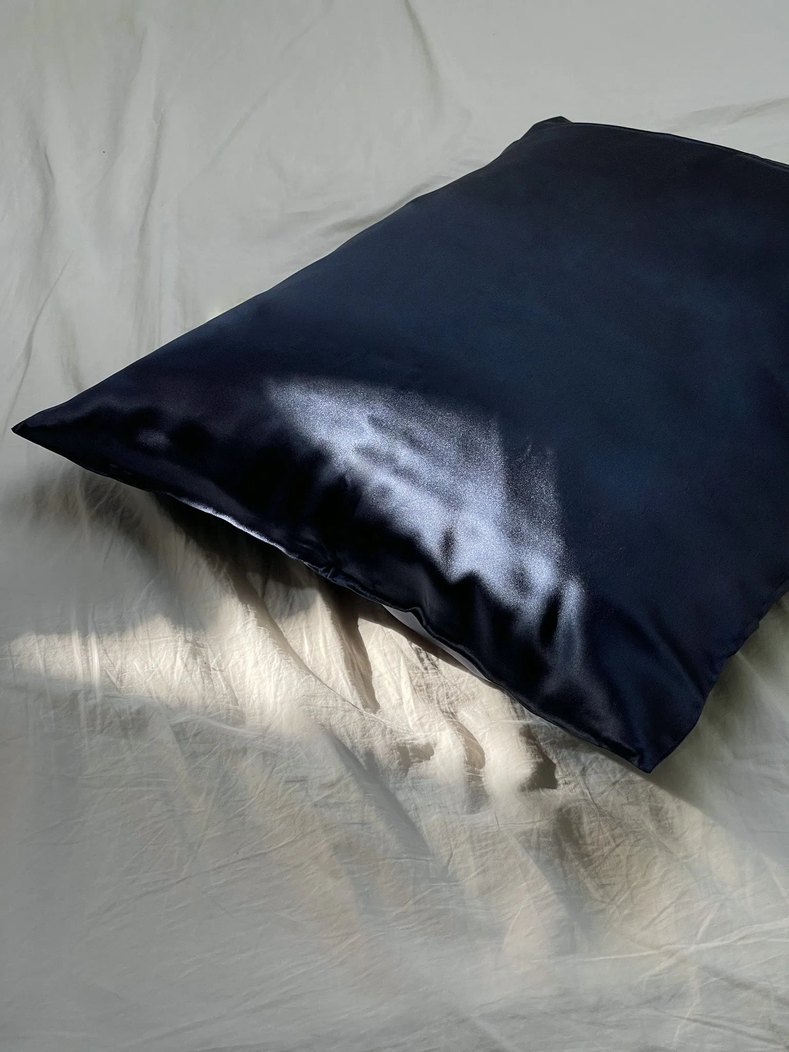 Sleepy Girl Bye Bye Acne™ Pillowcase Navy