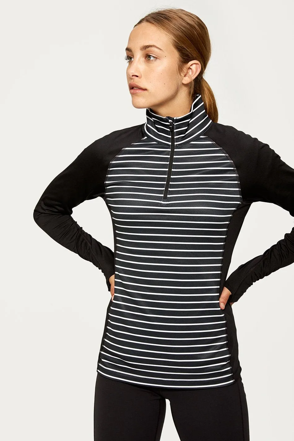 STRIKING TOP