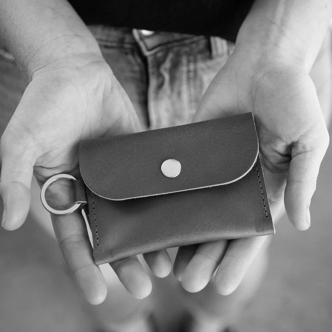 Summer Seconds Sale - Leather Keyring Card Wallet with Monogram  - Green