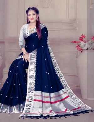 Sumptuous Blue Paithani Silk Saree With Flattering Blouse Piece