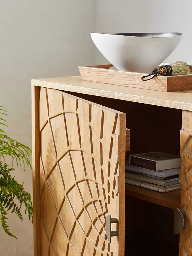 Tiero Sideboard