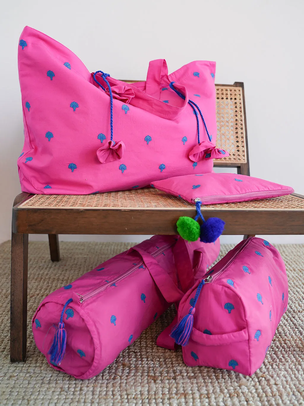 Yoga Mat Bag Ginkgo Embroidery on Pink